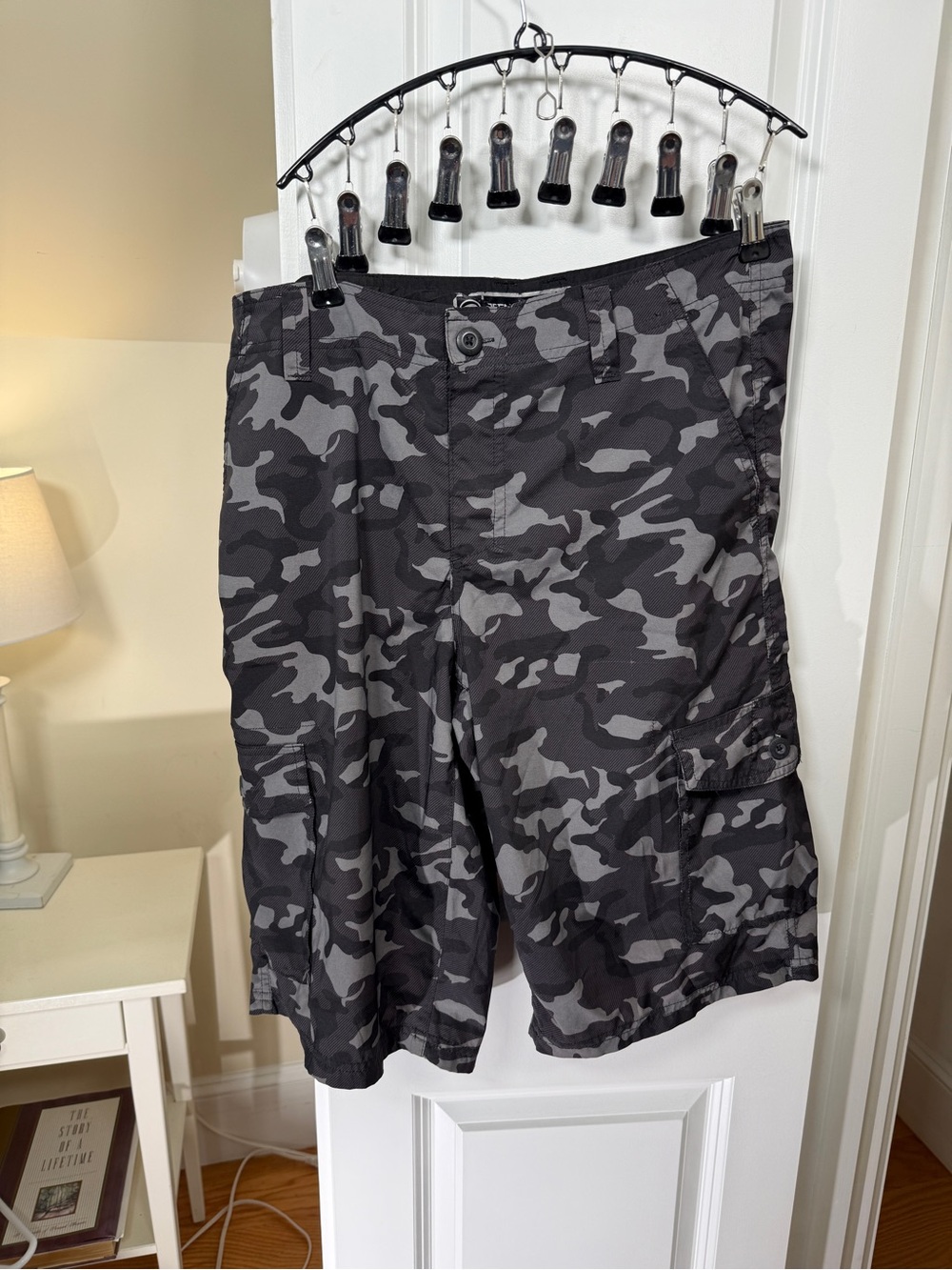 🌊 Ocean Current Gray Camo Cargo Board Shorts Swim Size 32